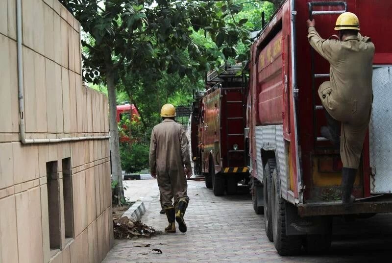 Delhi Fire Department receiving strange ‘oil rain’ calls from all over city