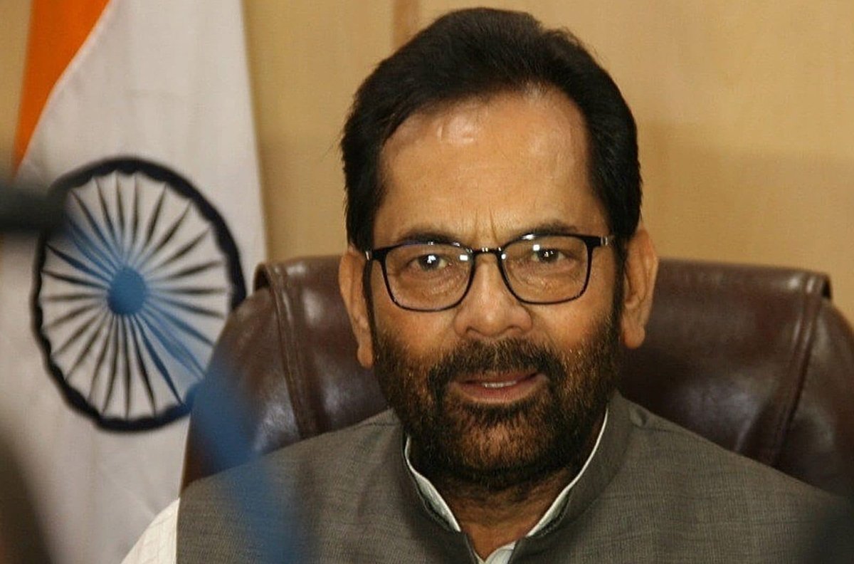 Union Ministers Mukhtar Abbas Naqvi, RCP Singh resign from PM Modi’s Cabinet
