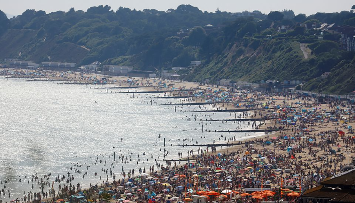 UK declares national emergency as record temperatures predicted