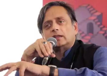 Shashi Tharoor’s Rare Praise For “Conscientious” Delhi Lt Governor