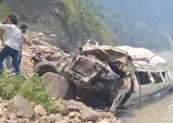 10 Dead As Tempo Traveller With 23 People Falls Into Gorge In Uttarakhand