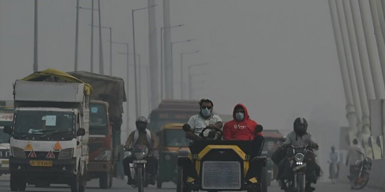 Air pollution drives 7% of deaths in big Indian cities: Study