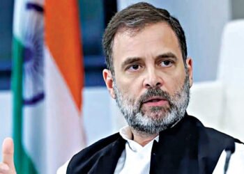 Rahul Gandhi meets families of Uttar Pradesh stampede victims