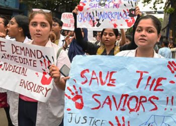 RG Kar rape and murder: Junior docs vow to continue stir
