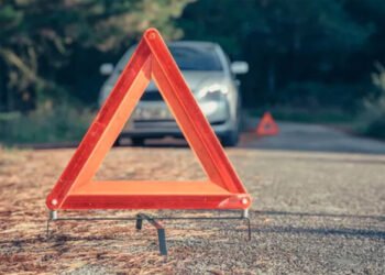 6 Dead, 3 Injured After Truck Collides Head-On With Creta in UP