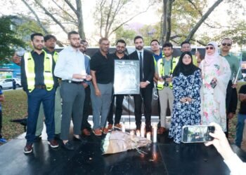 Honoring Detective Didarul Islam: A Solemn Community Vigil in New York