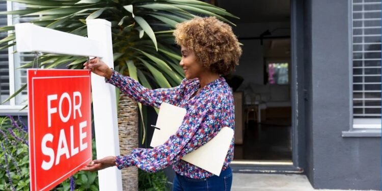 Buyers Resist Sky-High Prices, Forcing Homeowners to Pull Listings from Market